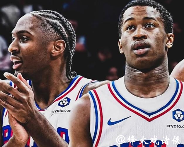 听劝! 马克西曾让埃奇库姆不要在新秀赛白跑一趟 然后后者当选MVP 听劝! 马克西曾让埃奇库姆不要在新秀赛白跑一趟 然后后者当选MVP